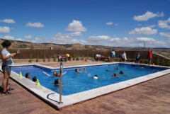 English summer camp: piscina privada