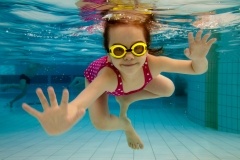 Vigilantes, socorristas para temporada piscina en madrid