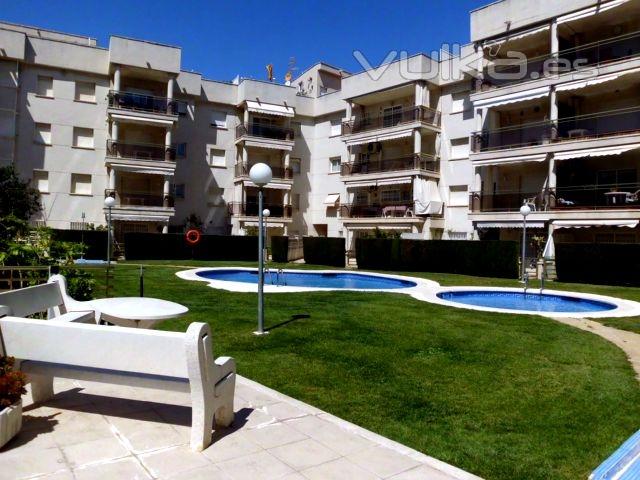 Planta baja en playa, 3 hab, cocina, 2 baos, s/comedor. 185.000-EUR