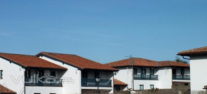 Conjunto de 14 Viviendas unifamiliares en el Barrio, Ruiloba, Cantabria