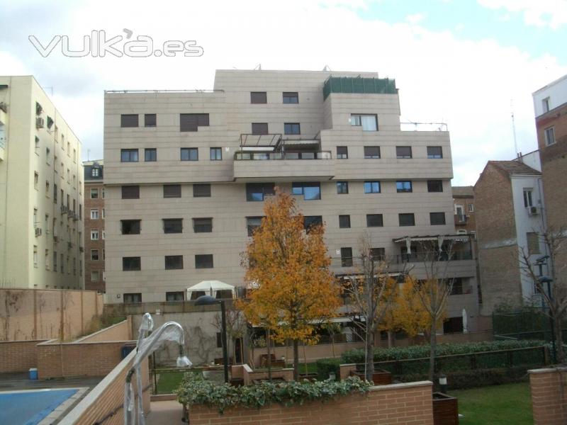 Edificio de viviendas Jardín Ponzano, Madrid