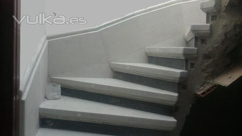 Reconstrucción escalera antigua de Terrazo (1)