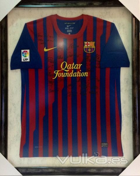 Enmarcación de camiseta del Barça firmada