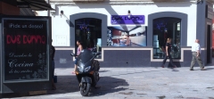 Vista lateral due donna