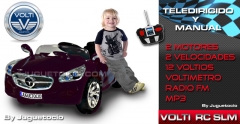 Suba a su hijo a un coche volti teledirigidos infantil y controle su paseo con el mando radio contro