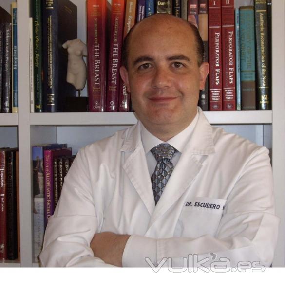 Dr. Escudero Nafs