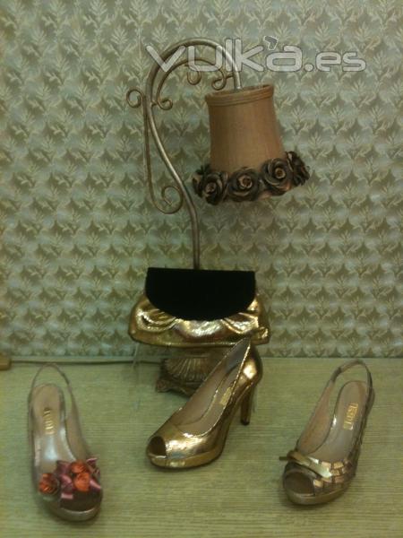 ZAPATOS Y BOLSOS DE FIESTA LODI - TRAINER CRAZY & TEJANOS BRIZ