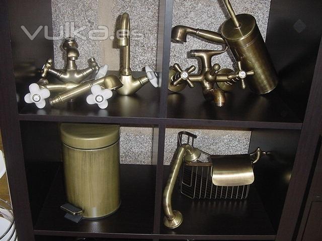 Griferías y accesorios rústicos.Ideales para cualquier baño con encanto.