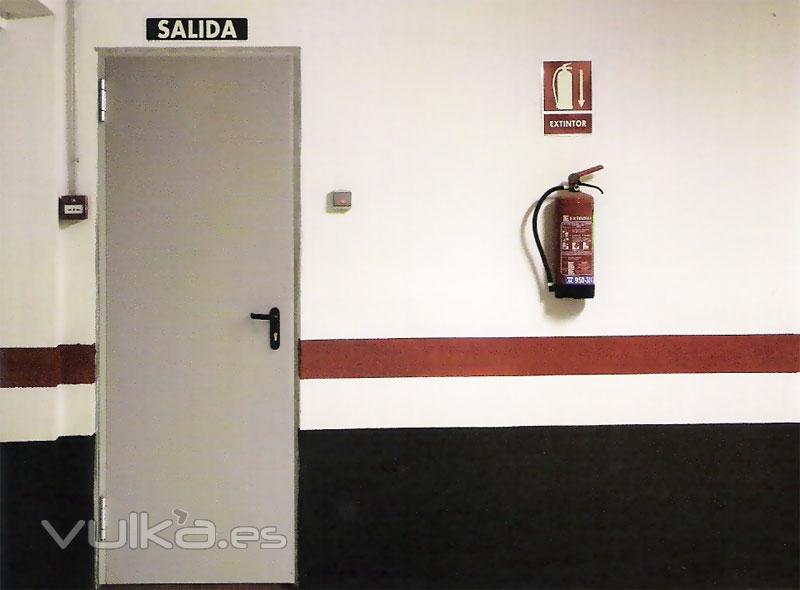 INSTALACION DE ELECTRICIDAD Y SEGURIDAD EN HOSPITAL REINA SOFIA