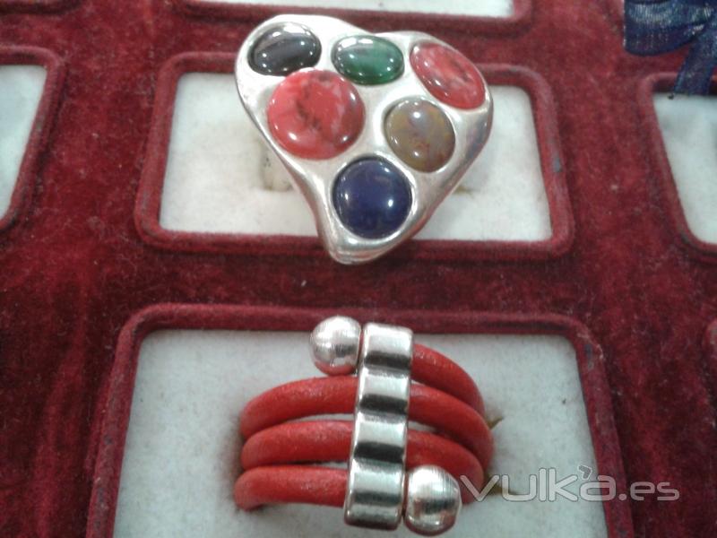 Anillos