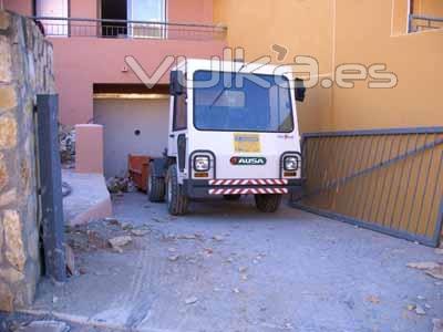 Giratoria de cadenas de goma de 3,5 TM  para no daar suelo.