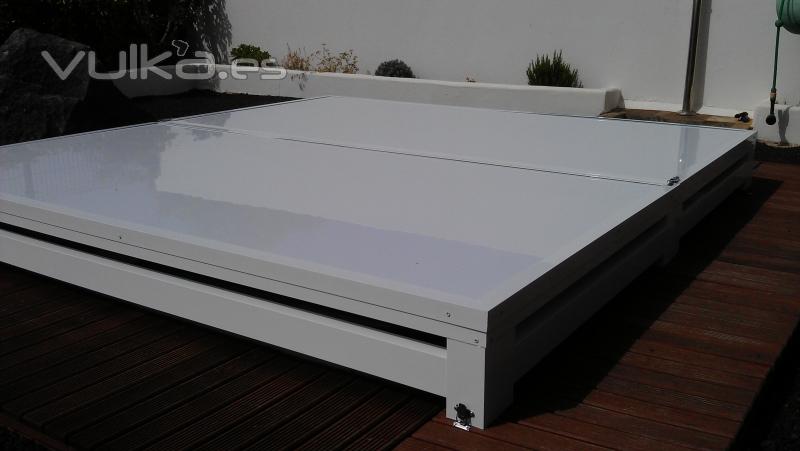 Tapa de aluminio para jacuzzi.