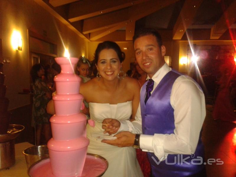 Felicidades pareja, s que os encant el chocolate