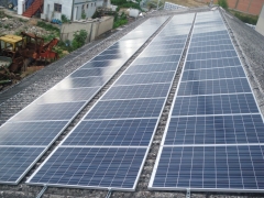 Instalacin solar sobre teja