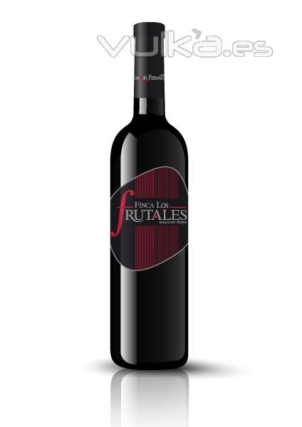 Diseño de packaging para vino Finca Los Frutales de Bodega Joaquín Fernández.