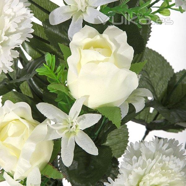 Todos los Santos. Ramo artificial flores rosas blancas con claveles en La Llimona home (1)