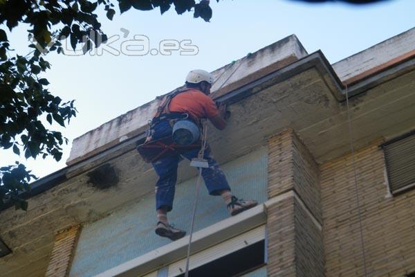 REHABILITACION DE CORNISAS,VOLADIZOS,PRETILES,BALCONES,ETC