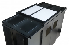 Cluster El cubrimiento de la parte superior es transparente para permitir el acceso de luz