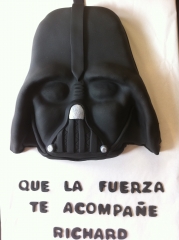 Tarta personalizada como el personaje Darth Vader elaborada por TheCakeProject en Madrid 