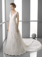 FALLA COLECCION 2013 ALMA NOVIAS DEL GRUPO ROSA CLARÁ
