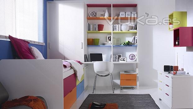 Dormitorio juvenil combinado con colores calidos