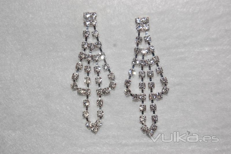 Pendientes de brillos por 6.95EUR. Seccin de novias.