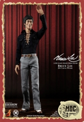 Figura Bruce Lee Casuall Wear, realizada en PVC y ropa real con mas de 30 puntos de articulacin y u
