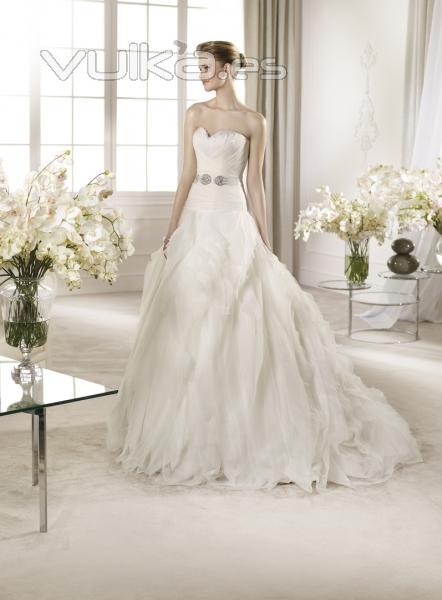 Modelo Arosa de San PAtrick 2013 - coleccin de vestidos de novia 