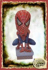 Figura spiderman, extreme head knockers muneco de resina movil presentacion caja tamano: 22 cms