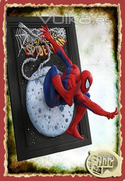 Spider-Man The Amazing. Edición numerada. Estatua realizada en resina de polystone de primera calida