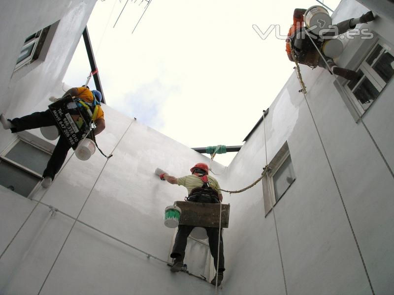 Reparacion y pintura en patios de luces