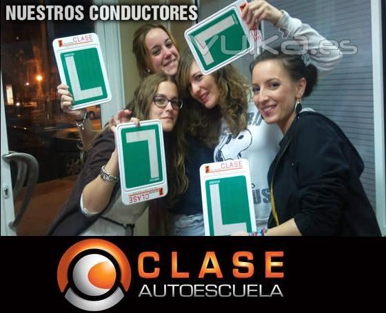 Alumnos en AUTOESCUELA CLASE, tu autoescuela en Valencia.