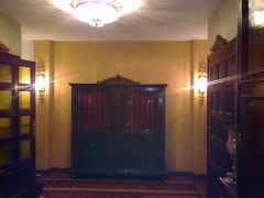 Tapizado de paredes y muebles antiguos