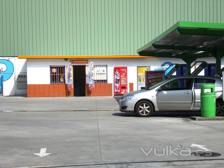 En la tienda de los Centros Elefante Azul de Avilés tienes todo lo que necesitas para tu coche.