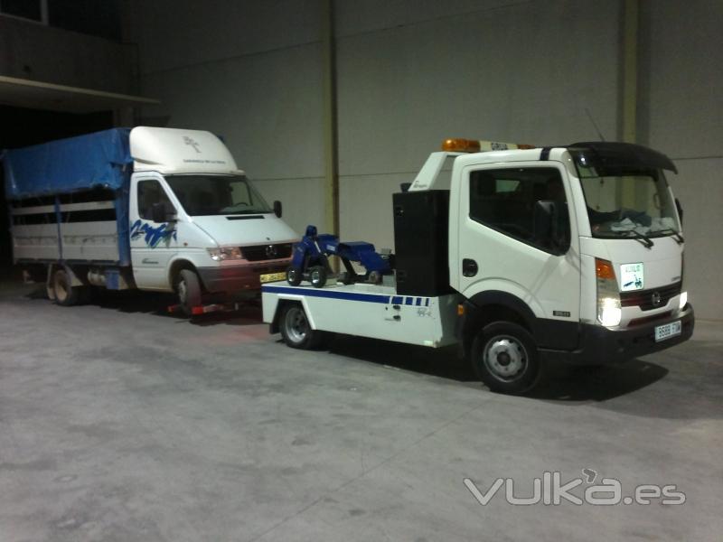 GRUAS Y TAXIS MORENOS noroeste de murcia