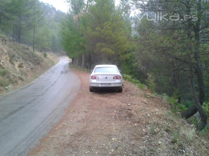 sierra del segura junto al rio segura la toba 