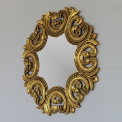 Espejo estilo barroco realizado a mano en madera , diametro de 90 su precio 150 eur
