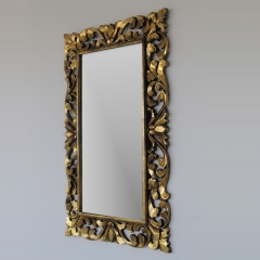 Espejo dorado , barroco , artesanal,madera natural, 80x120, su precio 120 eur