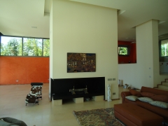 Xemeneia de calefaccio decorada amb pladur