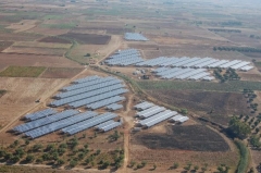 El mayor invernadero fotovoltaico del mundo replanteado por duero topografia