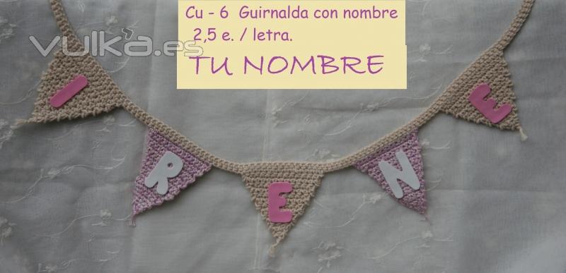 Guirnalda de ganchillo de letras con el nombre que quieras. En cualquier color