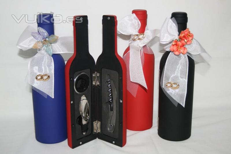botella  con accesorios vino