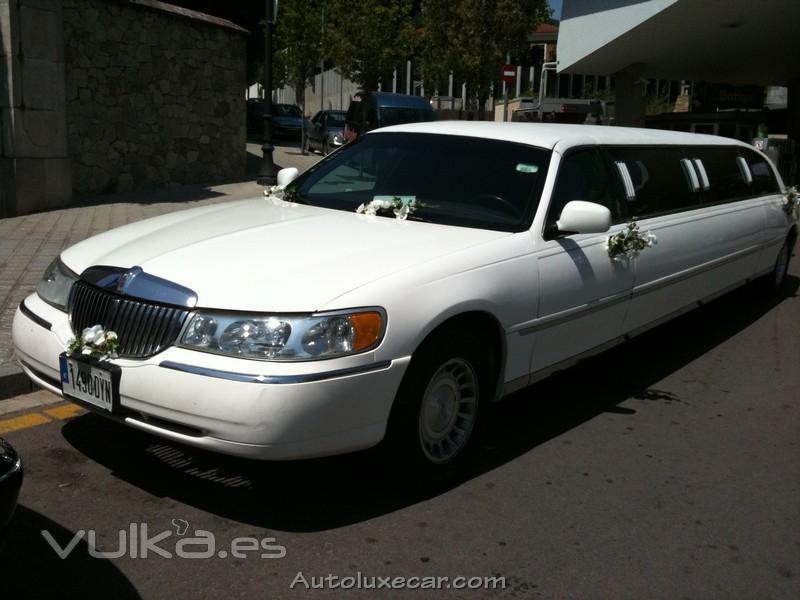 No os podeis imaginar quien viajaba dentro del coche