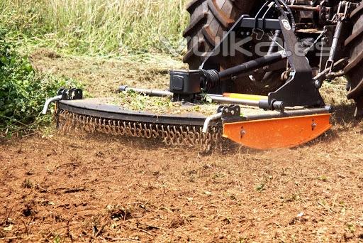 Desbrozadora agrcola para restos de poda