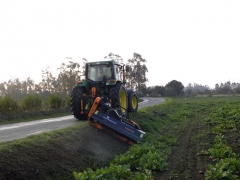 Trituradora agricola para cunetas