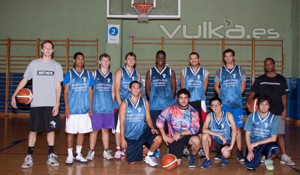 Equipo de baloncesto de SLU Madrid
