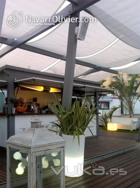 Chiringuito con pergola estilo chillout en Garrucha, Almera. by navarrolivier.com