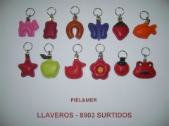 Llaveros surtidos
