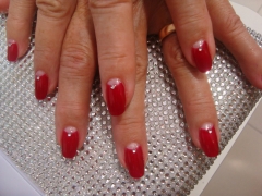 Esmaltado shellac lunas + strass