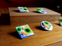 Koule, broches para invitadas de boda